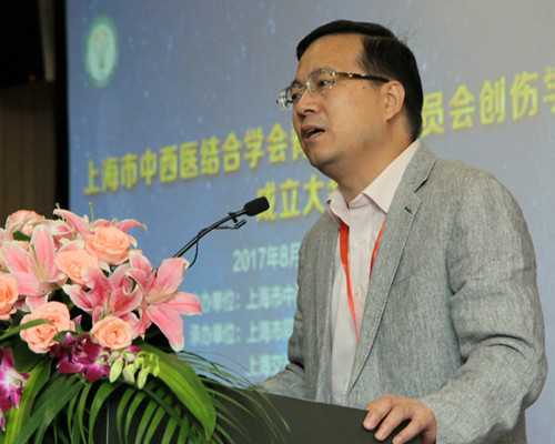 男性精子存活率低做试管婴儿应选择第几代技术